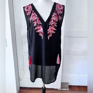 VICI REVERSIBLE EMBROIDERED TOP TASSELS SZ L LIGHTWEIGHT BOHO LAGENLOOK